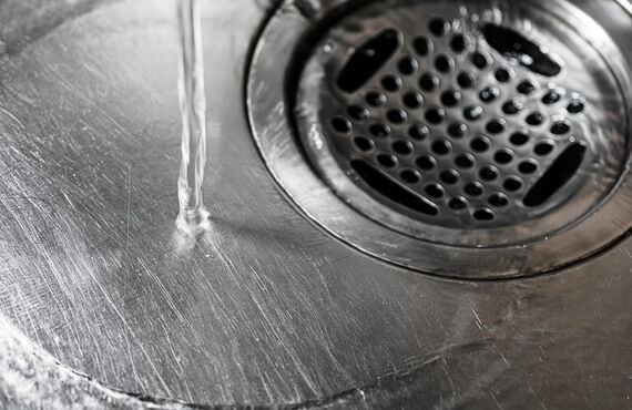 台所やお風呂の排水詰まりを解消し快適な暮らしを支えます | 東京で水道トラブルなら株式会社住まいるレスキュー